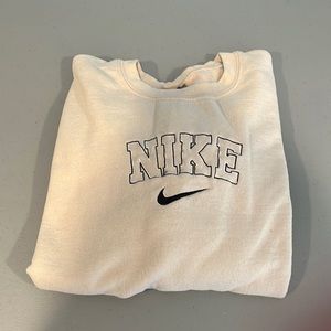Nike crewneck